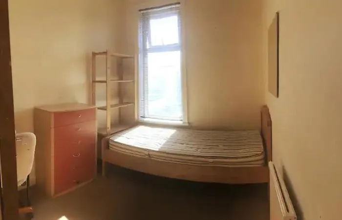 Single - Town & Nearby, 24h Bus, Airport-linked 홈스테이 *