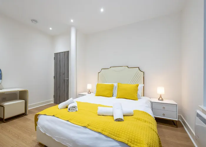 Apartament Superb 2bd In China Town