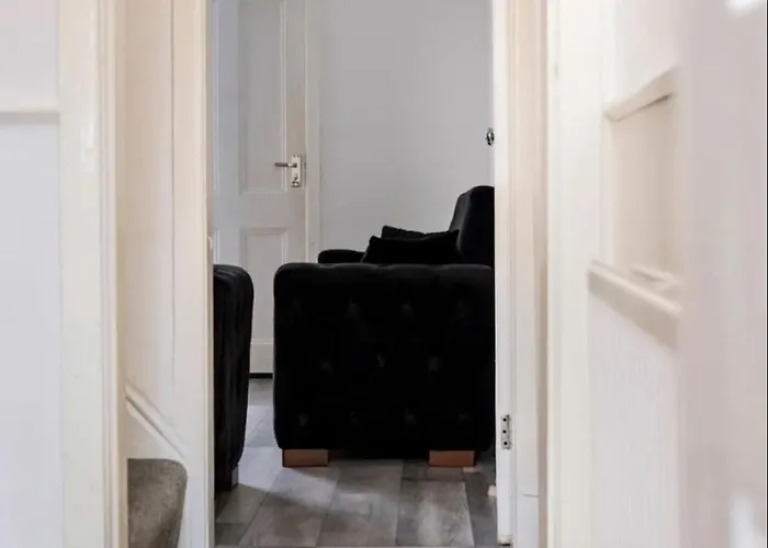 Appartamento 3 Bedroom House With Modern Interior, Close To The Etihad Stadium