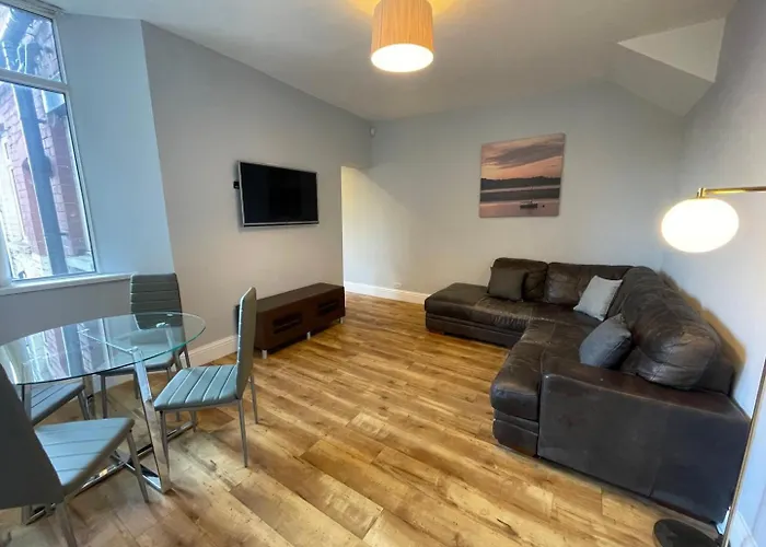 Delightful In Манчестер