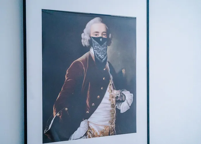 Barton House - Sleeping 10