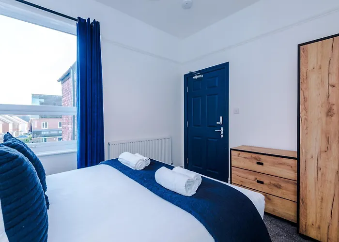 Barton House - Sleeping 10 Сasa de vacaciones Mánchester