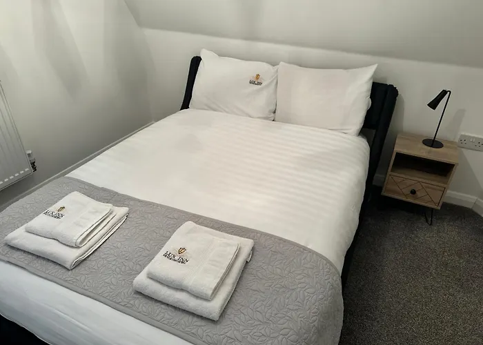 Apartology Apartamento Mánchester