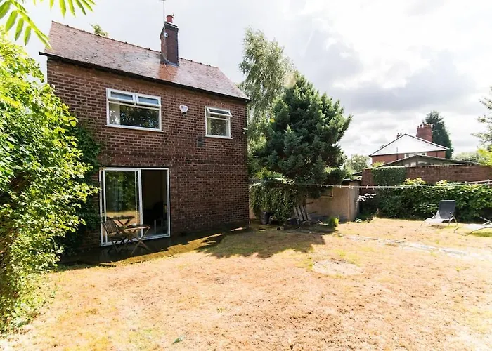 Fantastic, Modern 3 Bedroom House