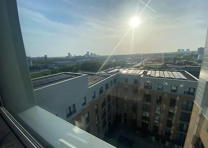 Prime 2 Bedroom With Rooftop Terrace