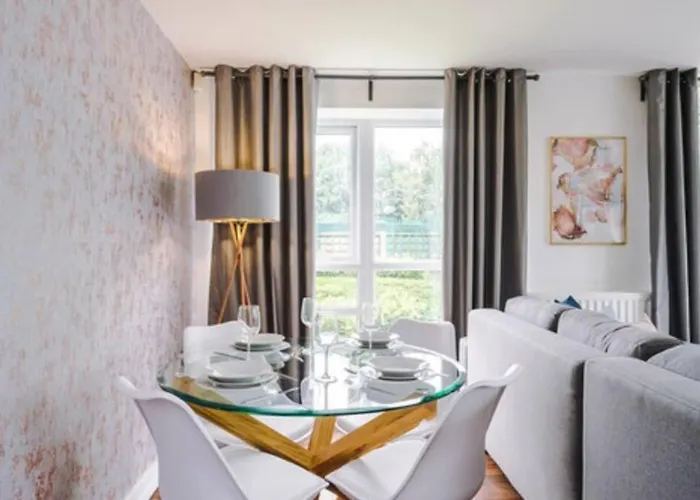 Near Centre, Etihad, Coop Live Apartman