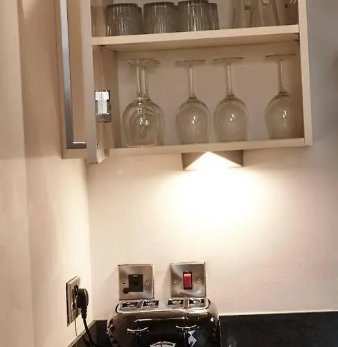 The Opal Apartment *