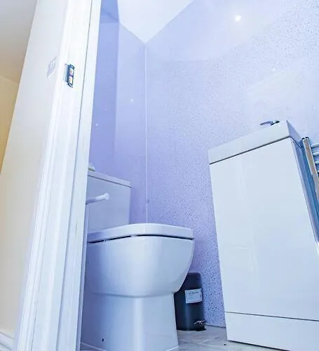 Holiday home Belle Vue Manchester