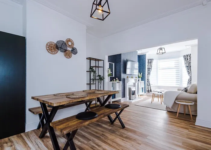 The Retreat Near Salford Quays * Manchester