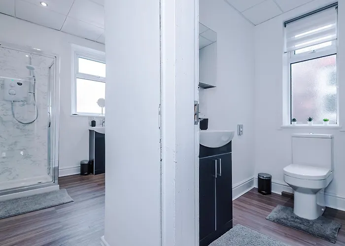 The Retreat Near Salford Quays