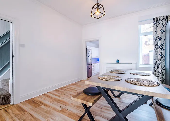 The Retreat Near Salford Quays Casa de Férias