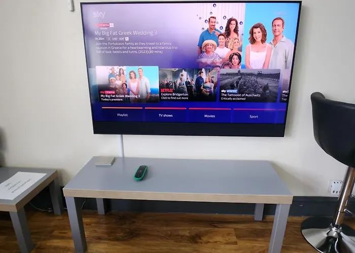 133 A Park Road شقة *