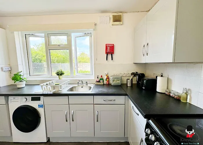 Kozyguru Spacious 3 Bedroom 8ppl Hse 50% Off Long * מנצ'סטר