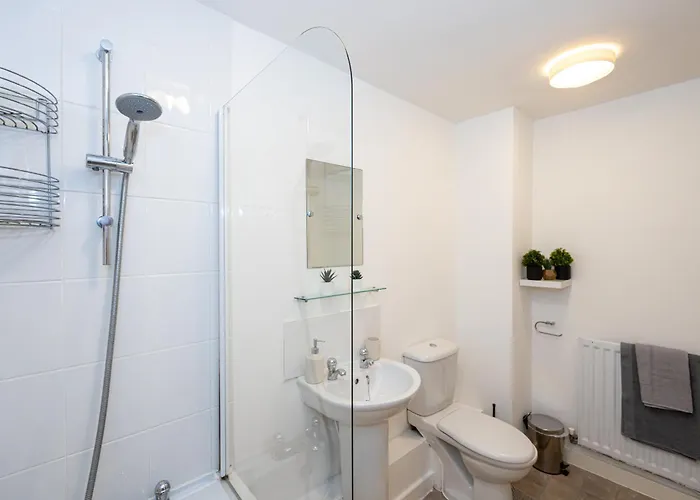 Near Centre, Etihad, Coop Live Apartman