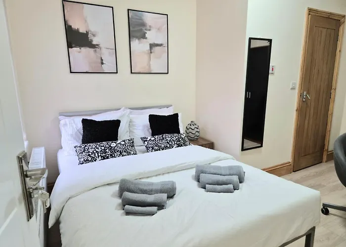 Kwatera prywatna In 6 Minutes Drive To Victoria Station *