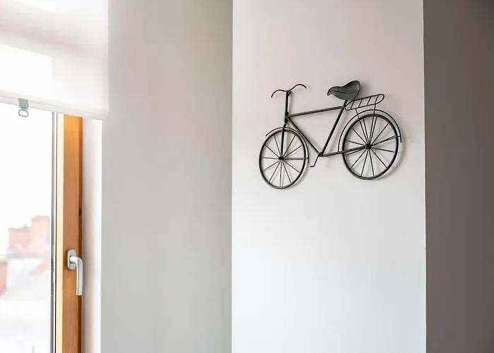 Piccadilly Luxury Three Bedroom