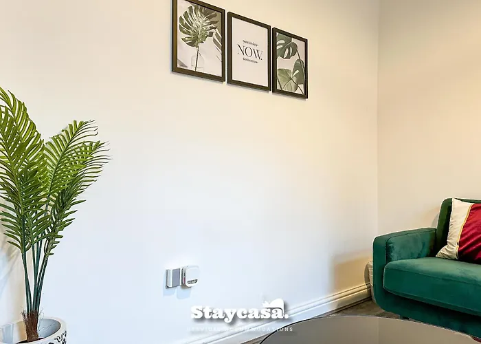 게스트하우스 Ashfield Co-living - Private Self-cater 3*