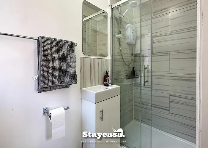 Ashfield Co-living - Private Self-cater Guest house