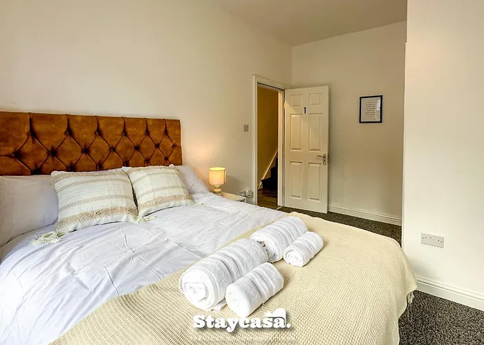 Ashfield Co-living - Private Self-cater Гостевой дом 3*