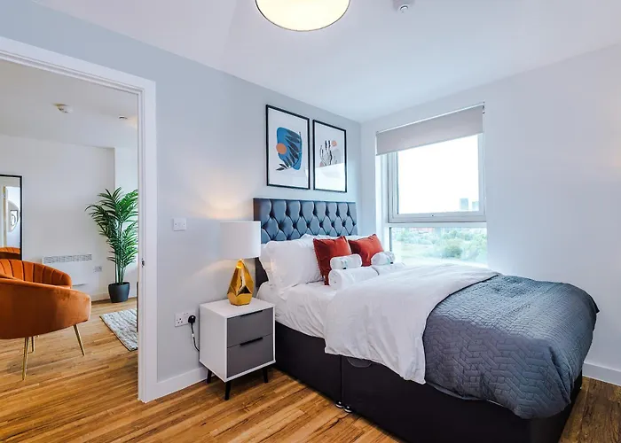 Parking - Lastmindeals - 2bed מנצ'סטר