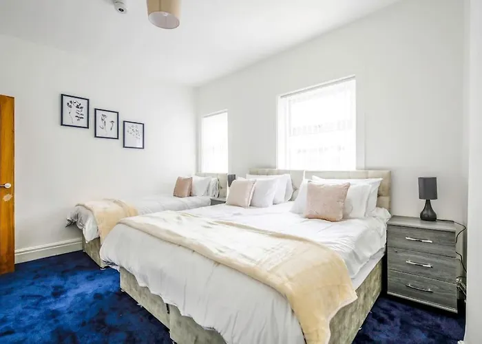 Big New House - 5bdr Near Dom wakacyjny *