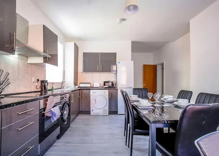 Dom wakacyjny Big New House - 5bdr Near *