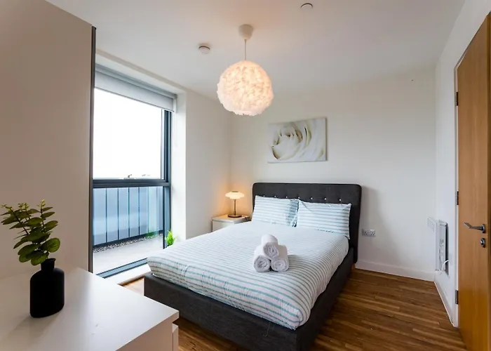 Апартаменты Drillzstays - Salford Quays Free Parking