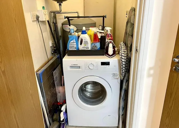 Cityfront Luxe Near Centre Facing Etihad & Coop Live, Free Parking Lejlighed Manchester