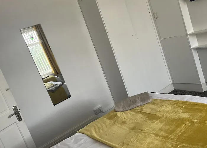 Сasa de vacaciones Droylsden House *