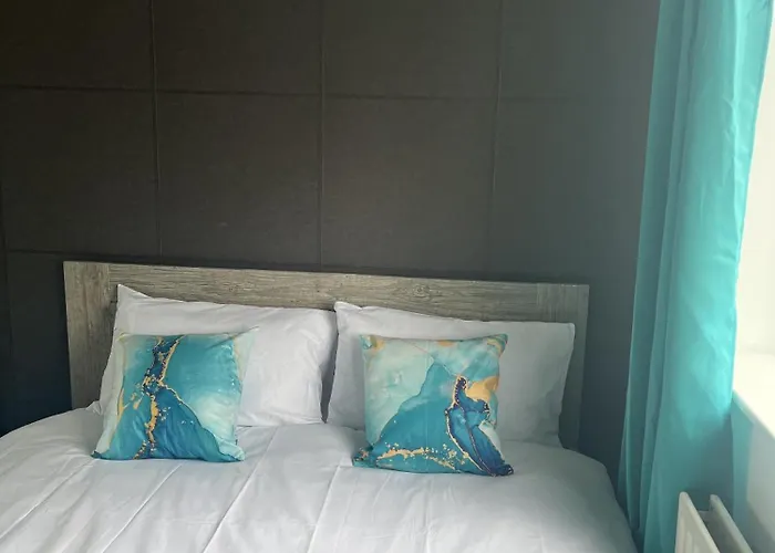 Droylsden House Feriehus