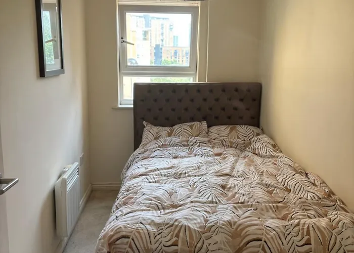 2 Bedroom Modern Salford Lejlighed *