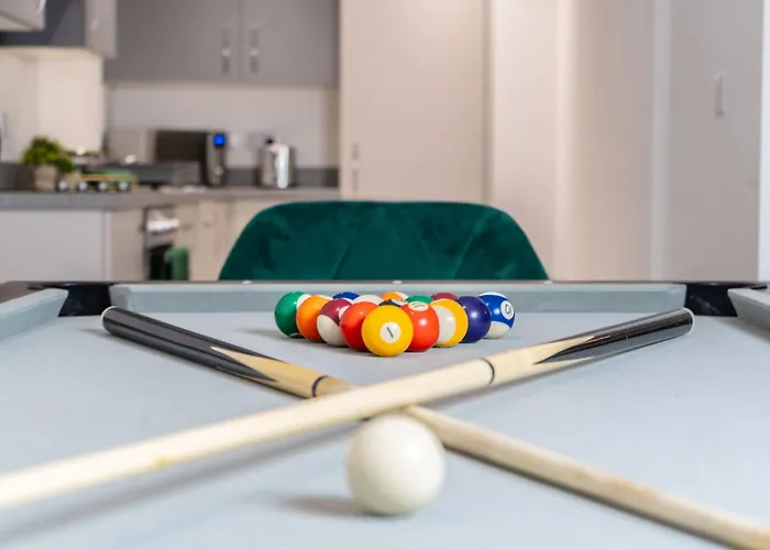 Modern Centre With Smart Technology Манчестер