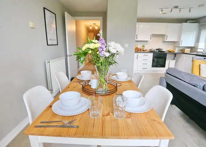 Sunny 10mins To Coop Arena - Pass The Keys Apartament *