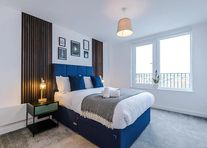 Apartment 2bed Duplex Near Mediacity & Centre, Easter Deals Now On *