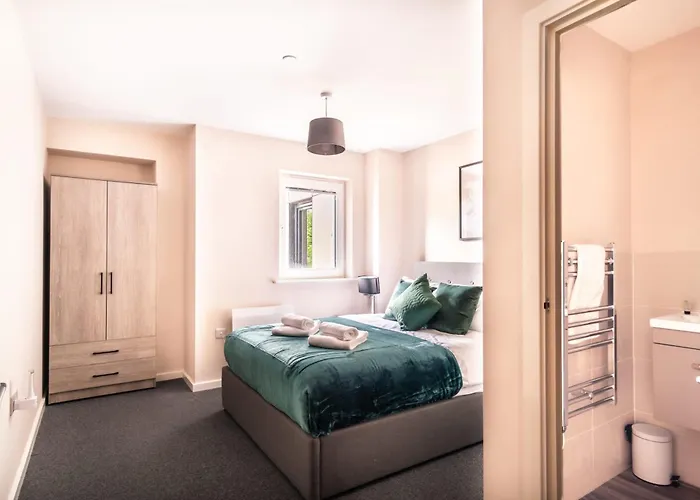 Lovely 2 Bedroom Apartmán *