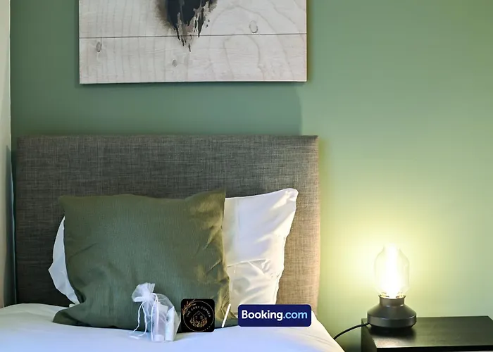 Cosy 4-bed House L Garden L Free Parking L Wifi L Specious L Hosted By The Cosy Corner Nationwide * Manchester