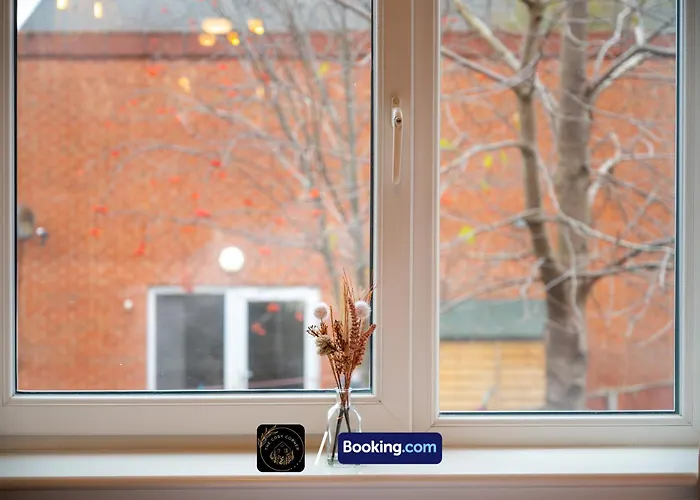 Cosy 4-bed House L Garden L Free Parking L Wifi L Specious L Hosted By The Cosy Corner Nationwide