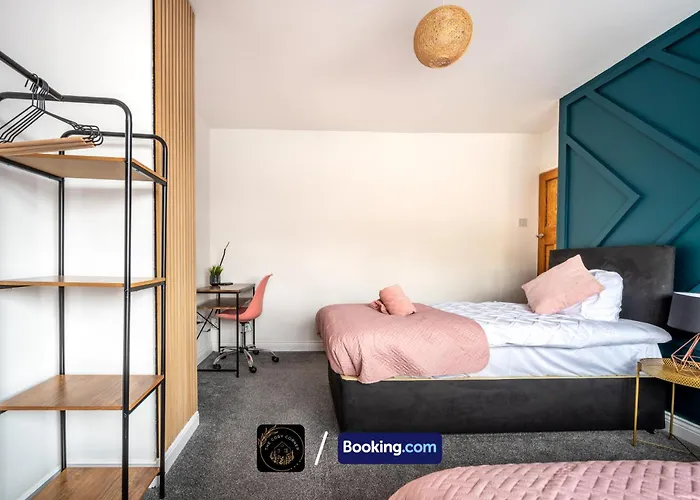 Apartamento Cosy 3-bed House L Garden L Free Parking L Stretford L Sleeps 7 L Book Today With The Cosy Corner Nationwide *