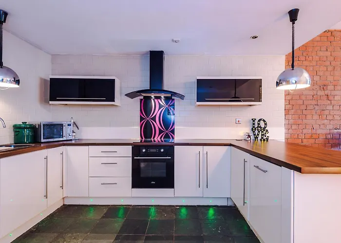 Central Northern Quarter Two Bedroom דירה מנצ'סטר