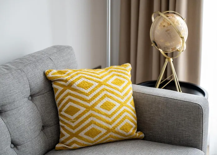 Elegant Two-bedroom 맨체스터