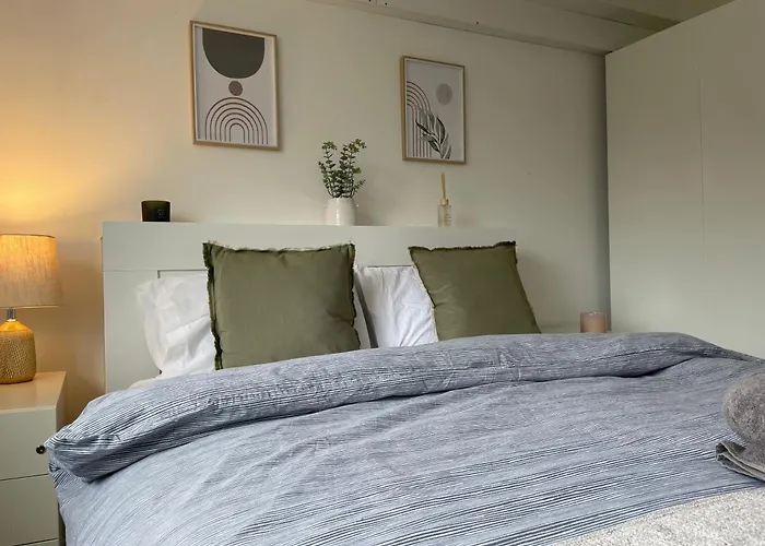 Cosy 2-bed House In Ancoats Manchester! *