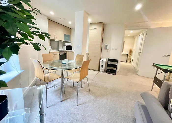 Luxury City Centre Apartament