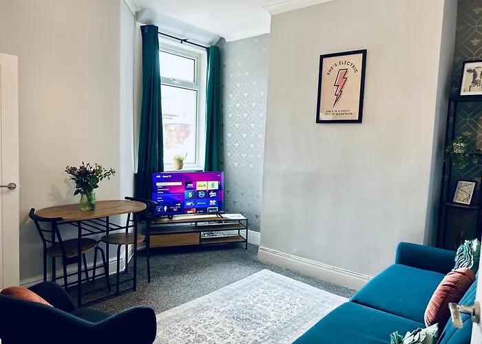 Ferienhaus Superbly Located Terraced House Manchester