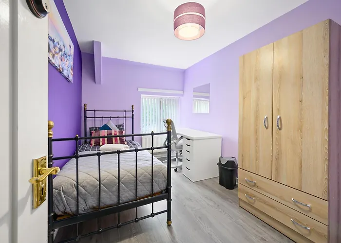Private Retreat For 3 Near Centre Appartamento Manchester