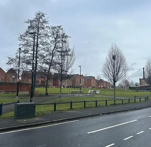 Your Manga House Near Coop Live Ethihad Apartment *