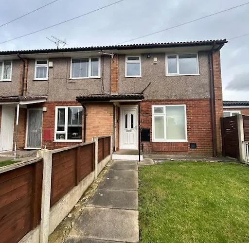 Your Manga House Near Coop Live Ethihad Apartment Manchester