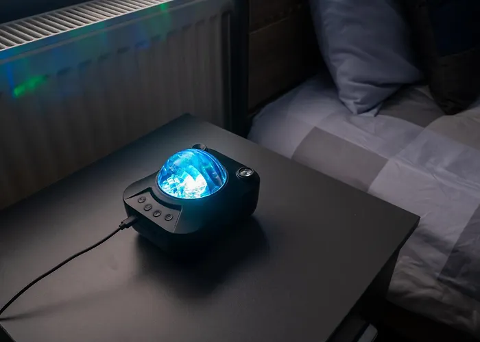 Private Retreat For 3 Near Centre Appartamento