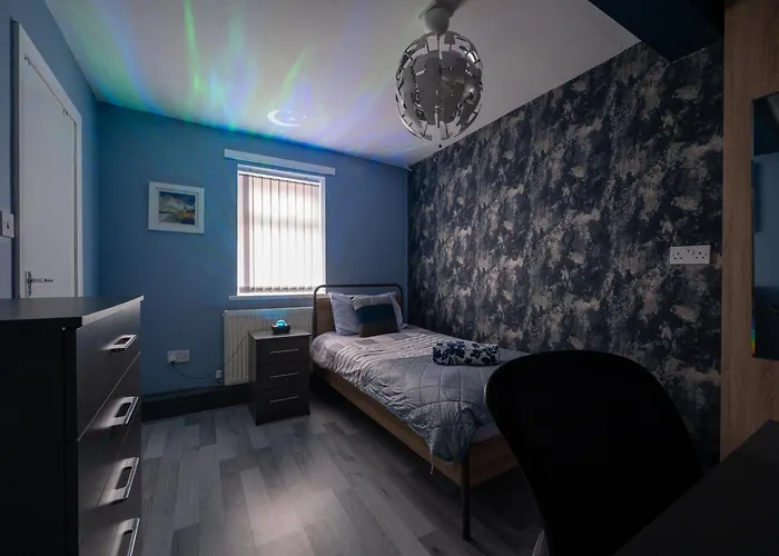 Private Retreat For 3 Near Centre