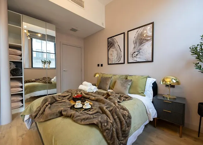 Charlotte House By Coqoon * مانشستر