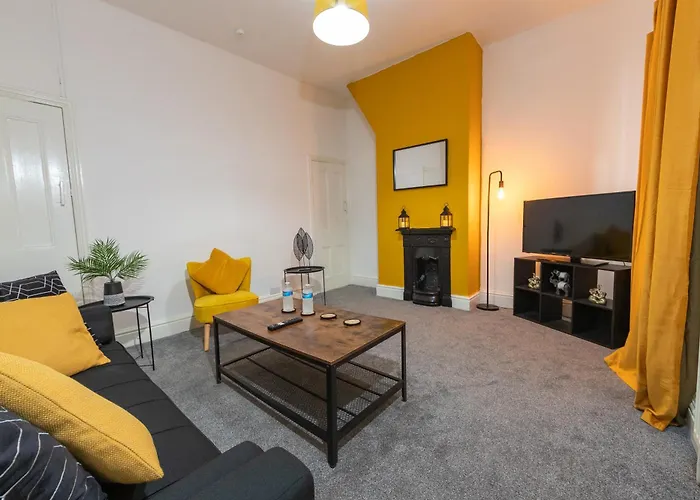 The Upside Down House Near Coop Live Arena , Etihad And Mcr Centre